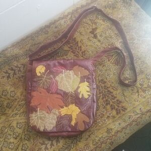 Susannah Hunter handmade leather leaves autumn shoulder bag cross body purse